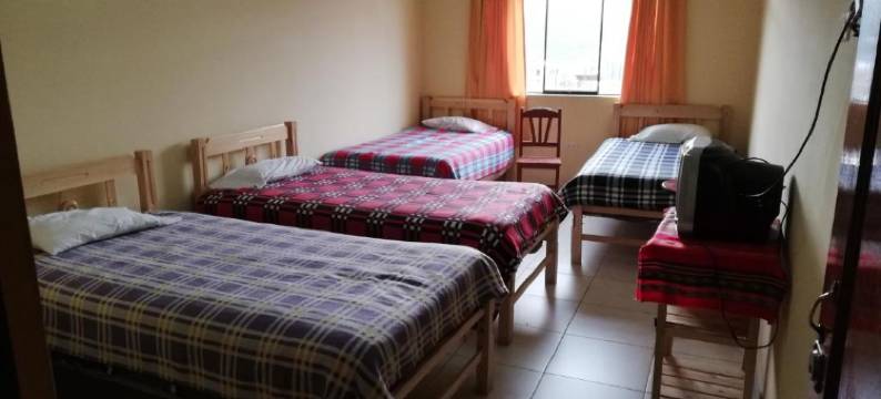 阿尔特松胡山胡瓦拉茨青年旅舍(Artesonraju Hostel Huaraz)图片