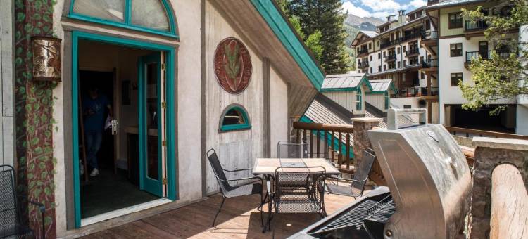 阿尔卑斯一田一墅套房酒店(Alpine Village Suites)图片