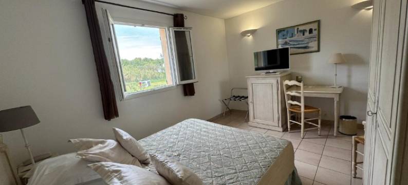 特里西亚酒店，靠近莫桑纳阿尔皮耶(Hotel Terriciaë Aux Portes de Maussane les Alpilles)图片