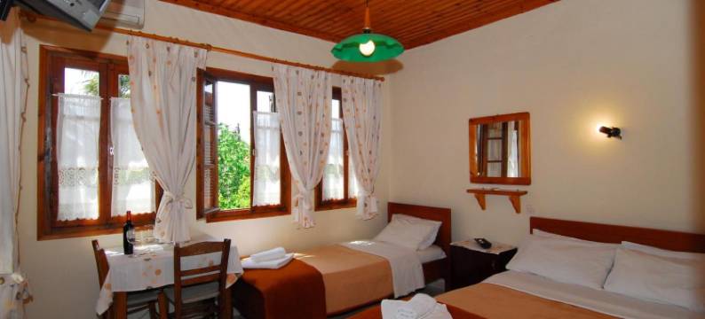 墨涅拉俄斯公寓(Menelaos Apartments)图片