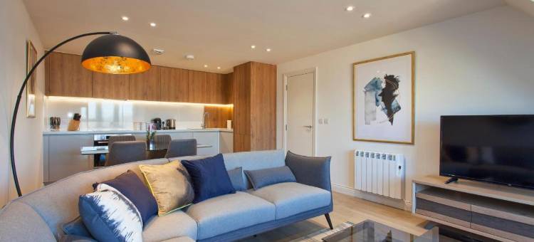 查尔斯·霍普斯坦斯市中心(Charles Hope Staines Centre)图片