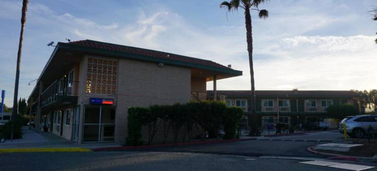 千橡美洲最佳价值酒店(Americas Best Value Inn-Thousand Oaks)图片