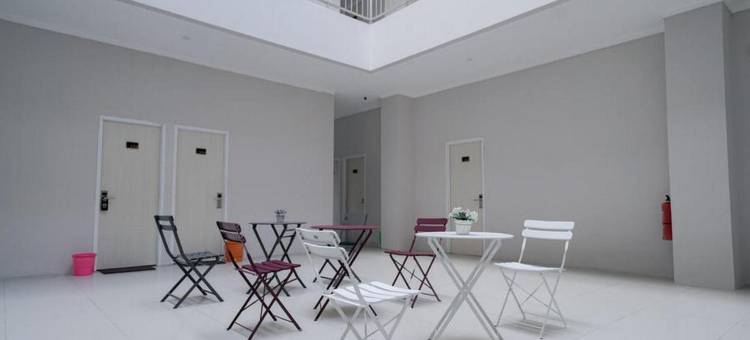 红门城市景观巴里沙利亚酒店(巨港)(Urbanview Hotel Bari Syariah Palembang by RedDoorz)图片