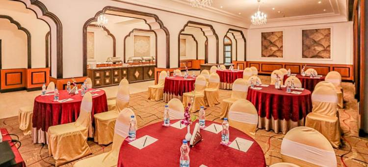 皇家兰花卢克诺中央酒店(Regenta Central Lucknow by Royal Orchid Hotels Limited)图片