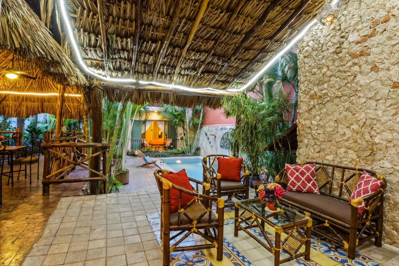 Casa Del Maya Bed & Breakfast Over view