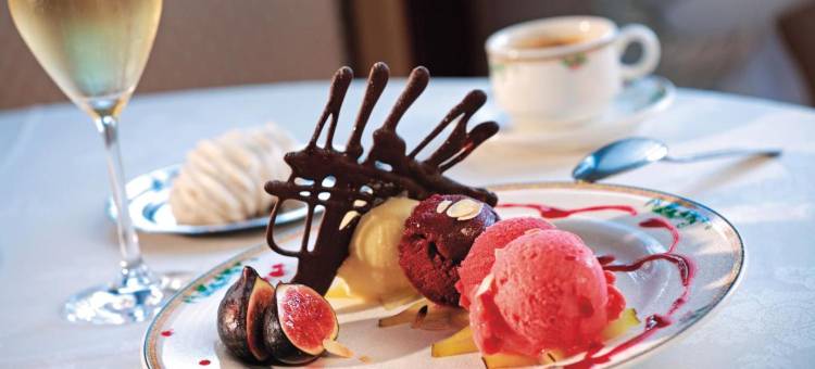 洛吉斯湖泊酒店及餐厅(Logis Hôtel & Restaurant des Lacs)图片