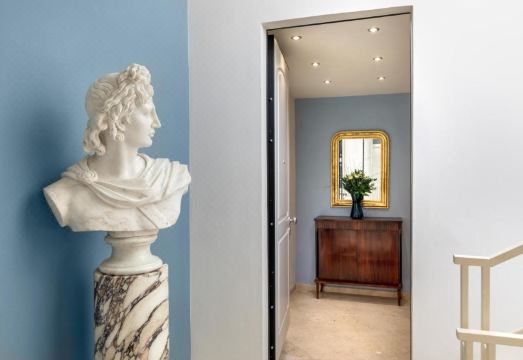 Viareggio Suite - Sea View Apartment Hotel Overview