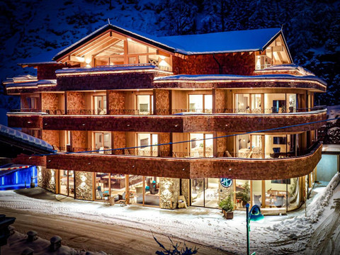 HAUSEREI设计与香草酒店