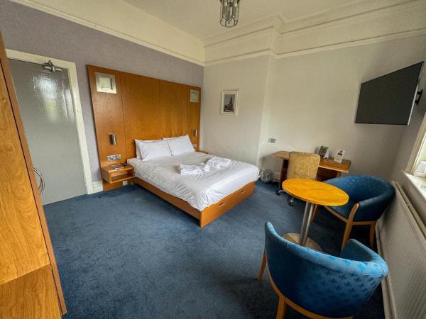 The New England Hotel Over view