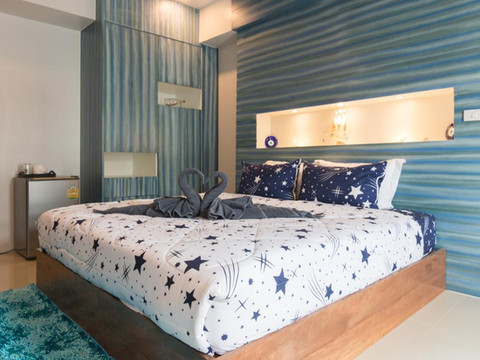 二度感受床站公寓式酒店