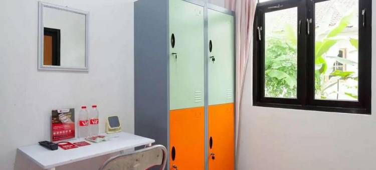 红多兹伊斯兰酒店-近詹德尔苏德曼大学2号(RedDoorz Syariah Near Universitas Jenderal Soedirman 2)图片