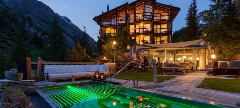 楚尔布里根套房酒店(Suitenhotel Zurbriggen)图片