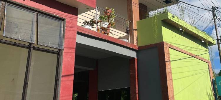 Almira Homestay Ambon Mitra RedDoorz图片