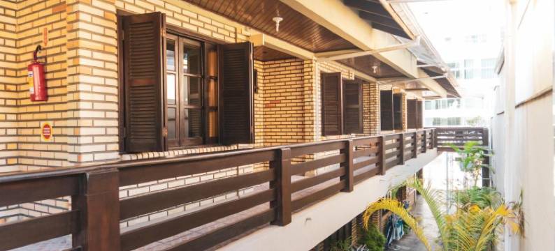 水玛瑙炸弹 - 炸弹城(Água Marinha de Bombas - Bombinhas)图片