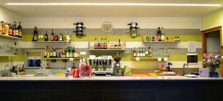 坎波多尔奇诺露营酒店(Campodolcino Camping)图片