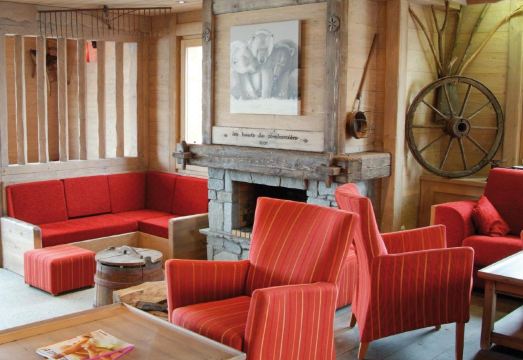 Lagrange Vacances les Hauts de Comborcière Hotel Overview