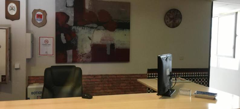 卡洛斯三世青年旅舍(Hostal Carlos III)图片