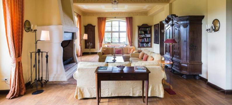 嘎特尤尔瑞驰树森城堡酒店(Hotel Schloss & Gut Ulrichshusen)图片