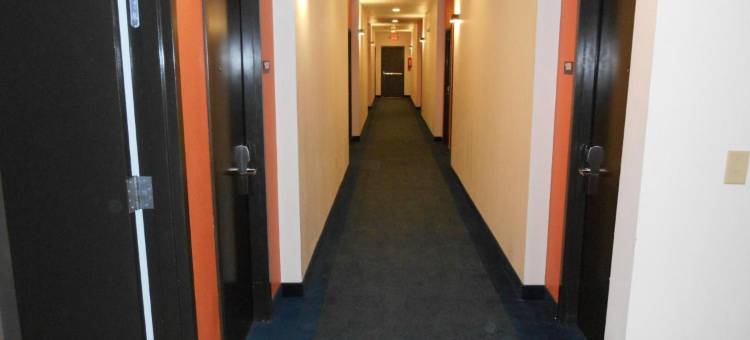 德克萨斯乔丹顿 6 号汽车旅馆(Motel 6 Jourdanton, TX)图片