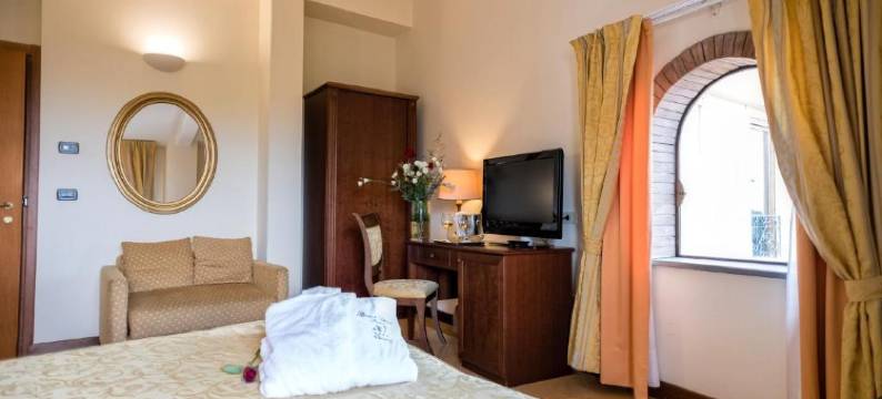 意大利大酒店(Grand Hotel Italia)图片