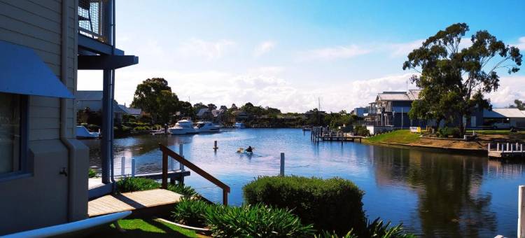 Captains Cove 1st Floor Spa Luxury Apartments - Free Netflix图片