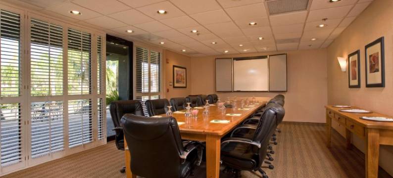 图森华美达酒店(Ramada by Wyndham Tucson)图片