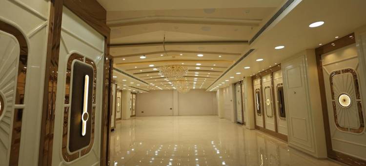 RGS Crystal酒店(Hotel RGS Crystal)图片
