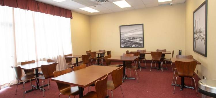 密西沙加速 8 酒店(Super 8 by Wyndham Mississauga)图片