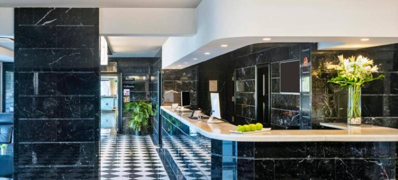 塞勒斯酒店 赫罗纳机场(Salles Hotel Aeroport de Girona)图片