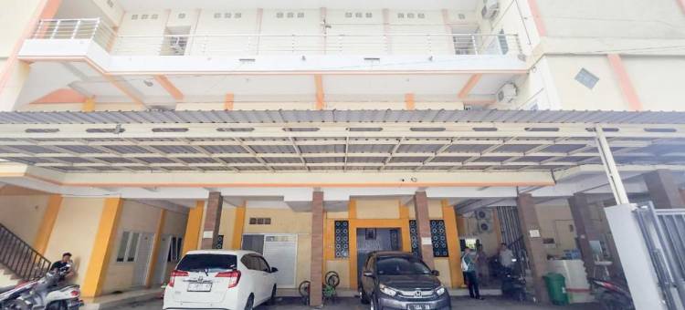 红门酒店-近泗水明日之城购物中心(RedDoorz Near City of Tomorrow Mall Surabaya)图片