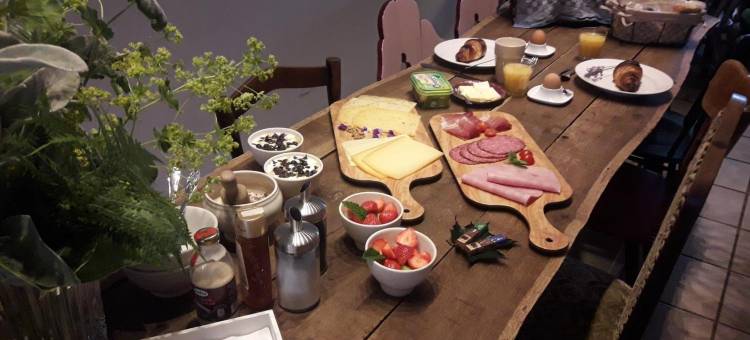 玫瑰人生精品民宿阿登 - 谢兰(La VIE en Rose Boutique B&B Ardennen - Cherain)图片