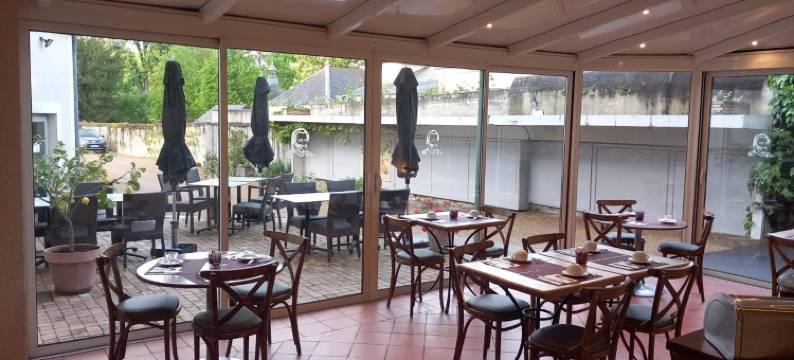 罗吉斯酒店绿情酒店(Logis Hôtel le Vert Galant)图片