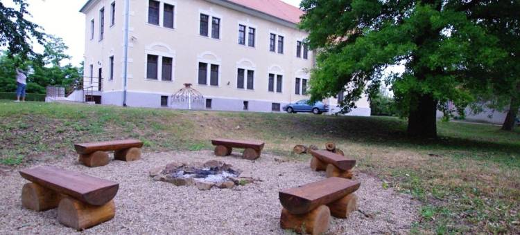 科乐杰泽美瑟酒店(Koleje Zamecek)图片