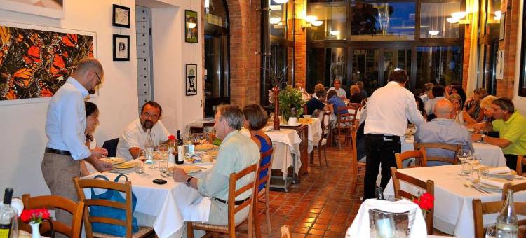 TENUTA MONVILLONE 乡村别墅和餐厅(Tenuta Monvillone Country House & Restaurant)图片