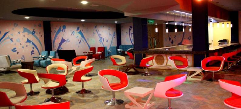 卡斯特罗美乐酒店及健康度假村(Castello Mare Hotel)图片