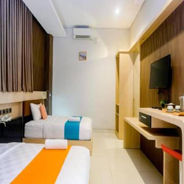 桑斯维布斯酒店格兰德奥玛萨斯特罗格加扬(Sans Vibes Hotel Grand Omah Sastro Gejayan)