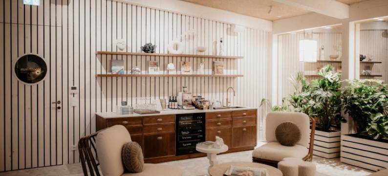 Goldstück - 限成人(Goldstück - Adults Only)图片