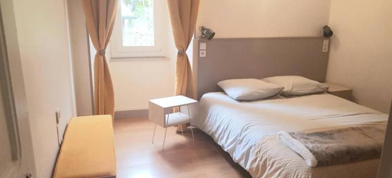 Maison d'Hôtes "La Pierre Pointue"图片