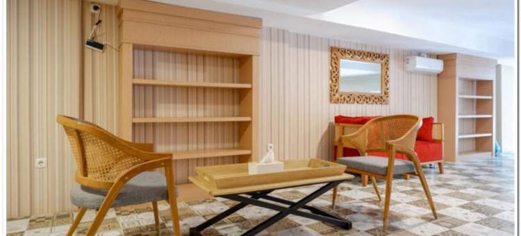 红多兹普拉斯酒店-三宝垄马杜科罗拉亚(RedDoorz Plus @ Madukoro Raya Semarang)图片