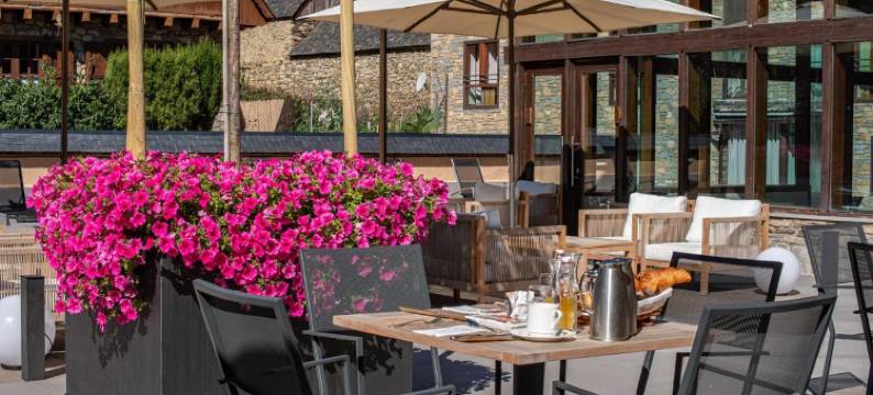 维拉格罗斯酒店(Hotel Vilagaros)图片