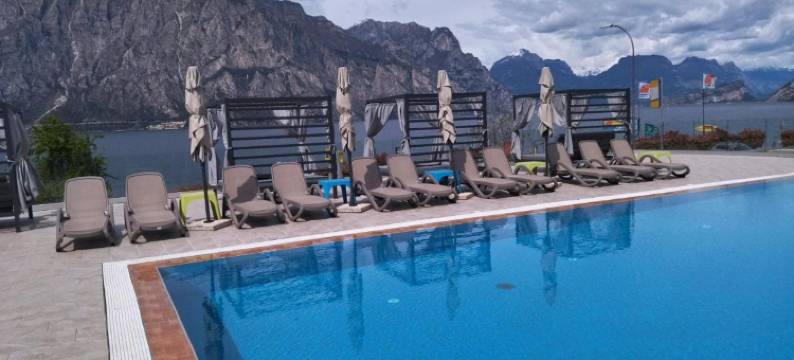 马尔切西内索莱酒店(Hotel Sole Malcesine)图片