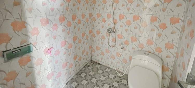 Urbanview Hotel Tirtamaya Jaya Indah Indramayu by RedDoorz图片