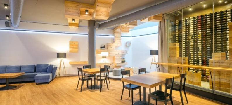 奥斯特鲁夫皮特劳恩酒店(Hotel Ostrov)图片