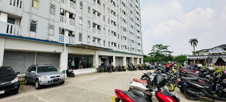 RedLiving Apartment @ Dramaga Tower by Liana Room图片