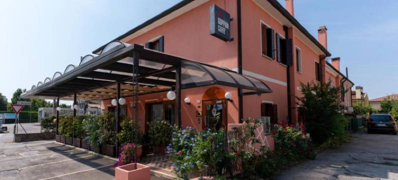 罗坎达大伦佐酒店(Locanda Da Renzo)图片