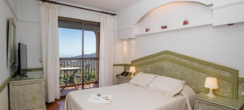 孔佩塔阳台别墅酒店(Hotel y Bungalows Balcón de Competa)图片