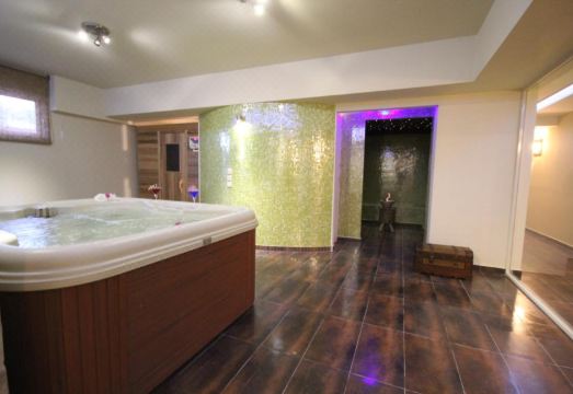 Magnolia Resort Hotel Overview