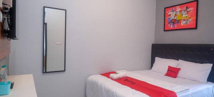 RedDoorz Near Dr Oen Solo Baru Hospital图片