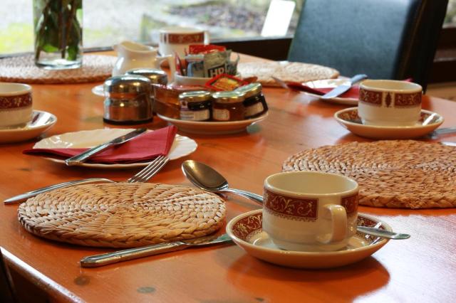 Ewenny Farm Guest House Over view