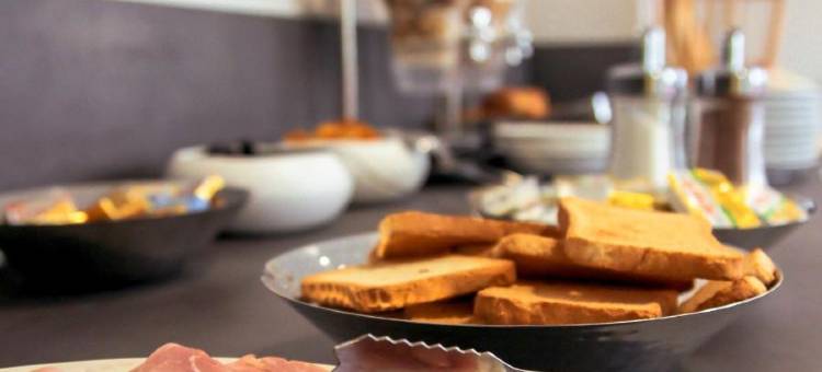 小佩里耶(Hotel le Petit Perier)图片